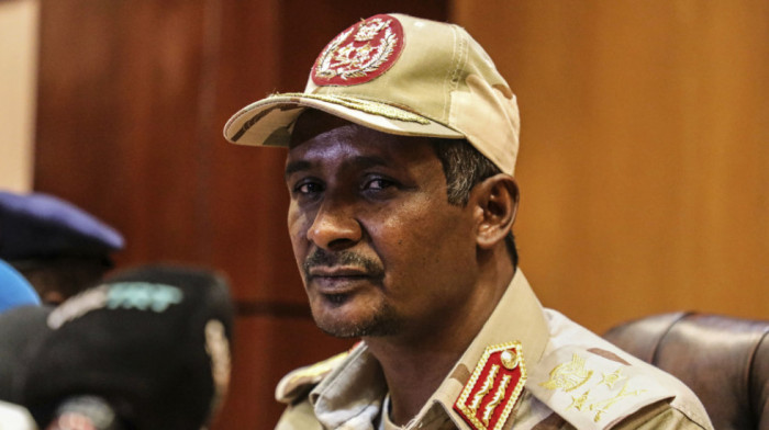Lider paravojnih Snaga za brzu podršku u Sudanu poručio da se njegove snage neće povući pre "okončanja puča"