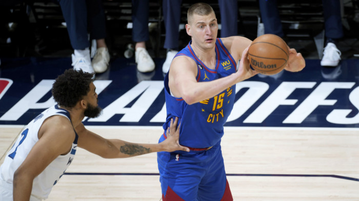 Denver pokazao dominaciju: Jokićev "dabl-dabl" za prvu pobedu u plej-ofu