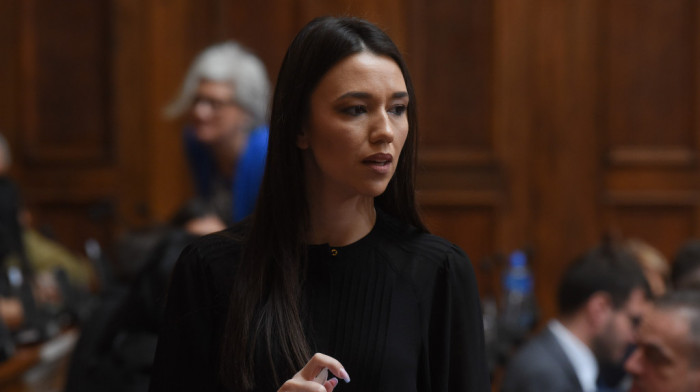 Đurić: Ko je ovlastio opoziciju da traži prelaznu vladu?