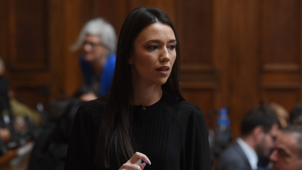 Đurić: Ko je ovlastio opoziciju da traži prelaznu vladu?