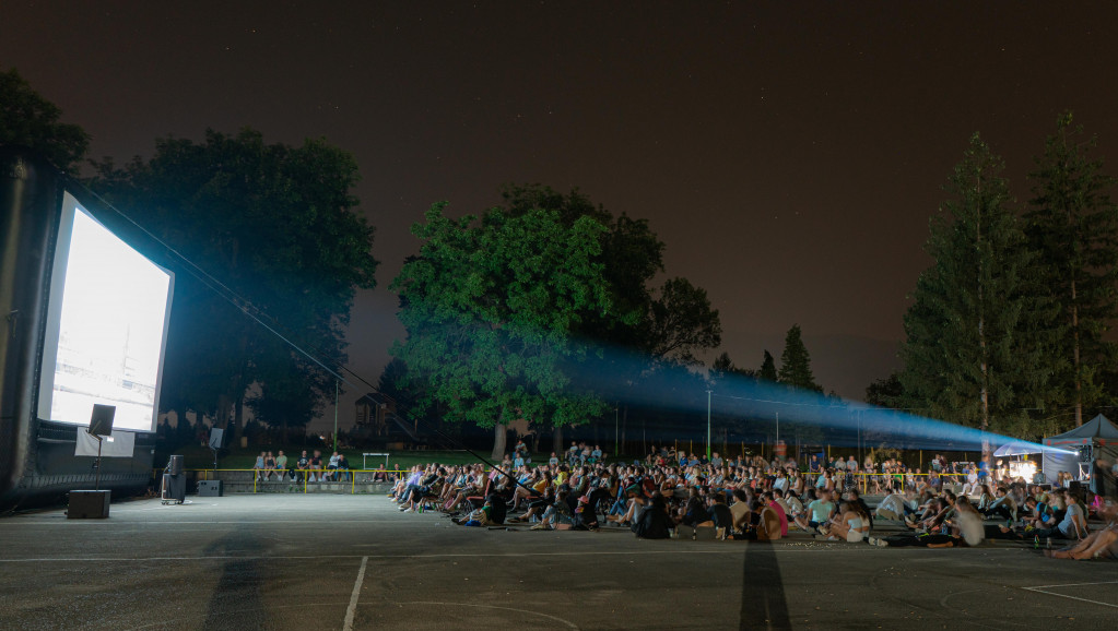 "Ti možeš sve(t)": Glumica Milena Radulović otvorila Festival kratkog filma u Bajinoj Bašti