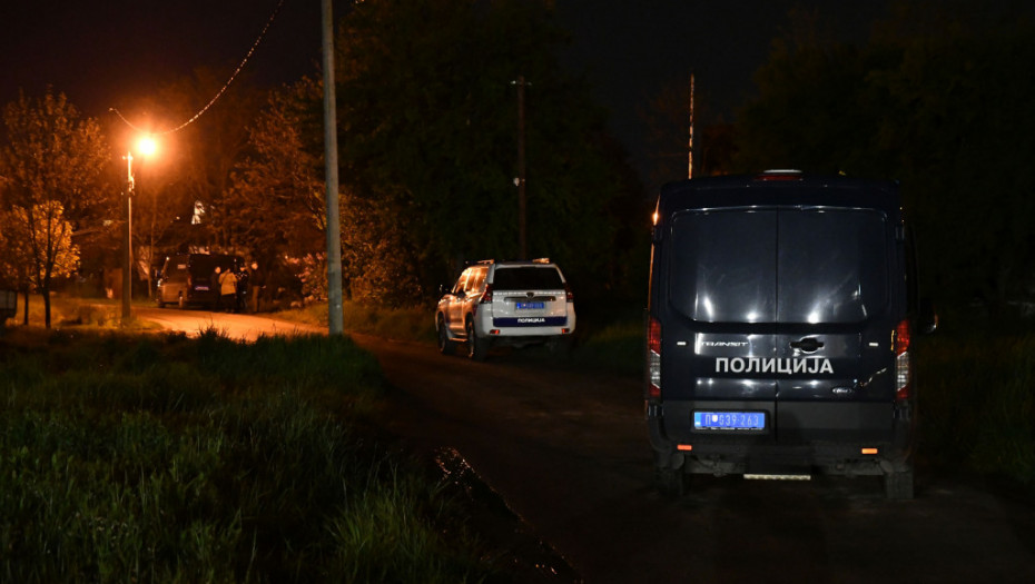 Ubistvo u Borči: Jedan mladić izboden nožem, drugi teško ranjen, policija traga za napadačem