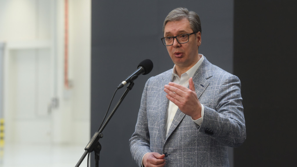 Vučić: Privredni rast će biti tri odsto, umesto 3,8, direktno odgovorni blokaderi