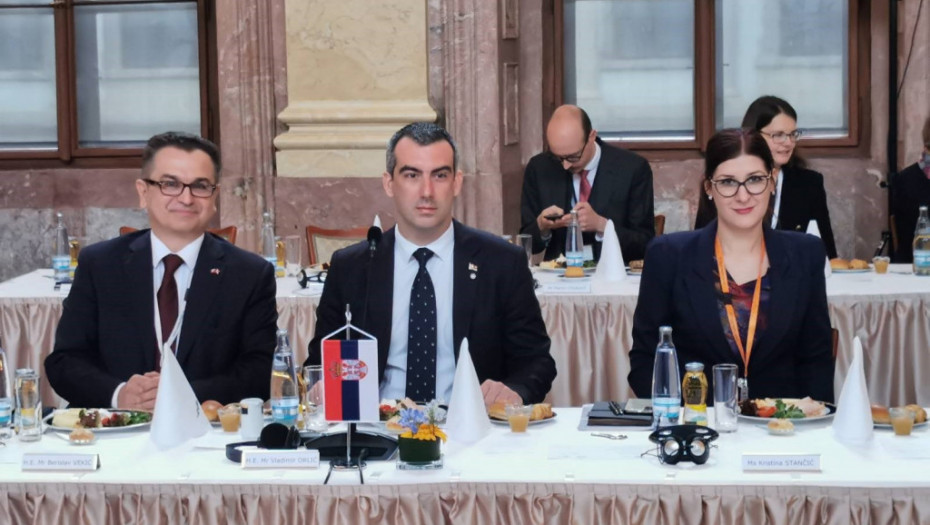 Orlić u Pragu na radnom doručku sa predsednicima parlamenata kandidata za članstvo u EU