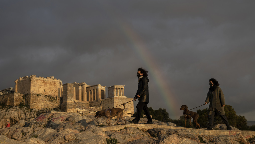 Grčka dozvolila kućnim ljubimcima pristup u više od 120 arheoloških nalazišta