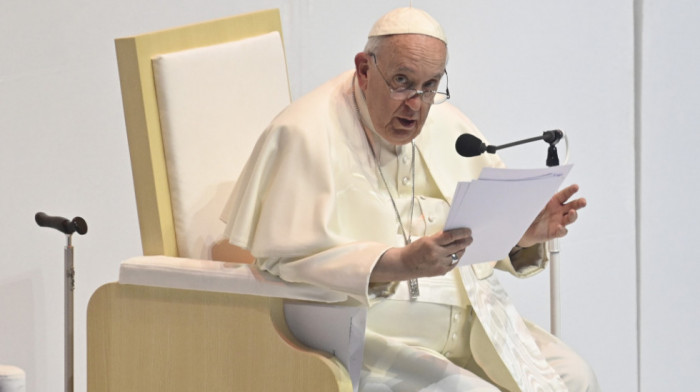 Papa pozvao zaraćene strane u Sudanu da polože oružje