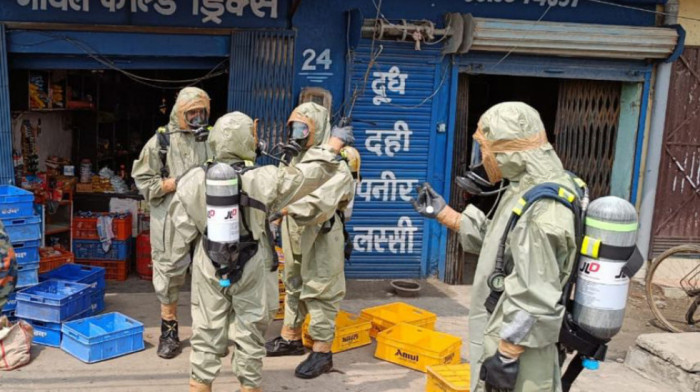 Zbog curenja gasa u indijskoj fabrici 11 stradalih i 11 hospitalizivanih