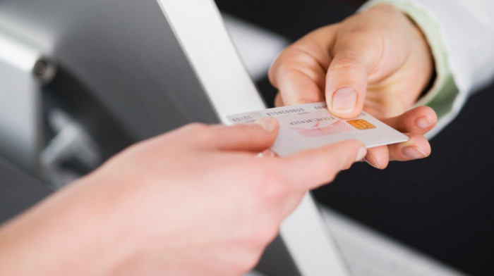 Šta banke nikad neće tražiti od vas: Forum za prevenciju zloupotreba platnih kartica PKS upozorio na opasne poruke
