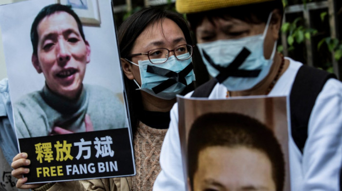 Kineski novinar koji je izvestio o početku epidemije u Vuhanu pušten iz zatvora