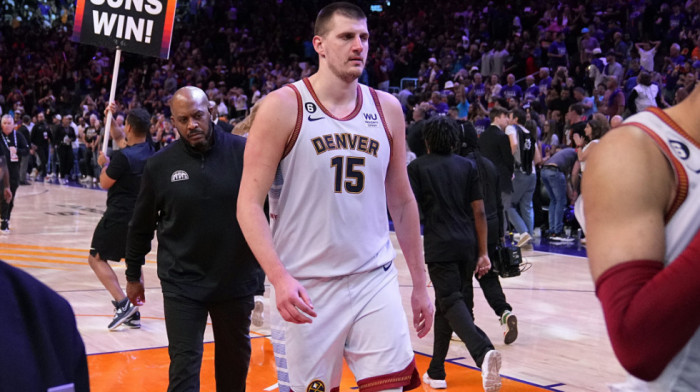 Nikola Jokić stigao Čemberlena: Na žalost, nedovoljno da Denver povede 3:0 protiv Finiksa