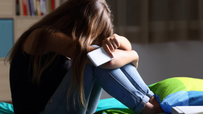 Novo istraživanje: Deca se plaše da prijave seksualno uznemiravanje na internetu