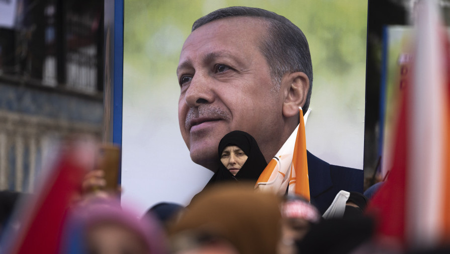 Pobednici i gubitnici Erdoganove Turske: Sa vojskom u zapećku profitirala religija