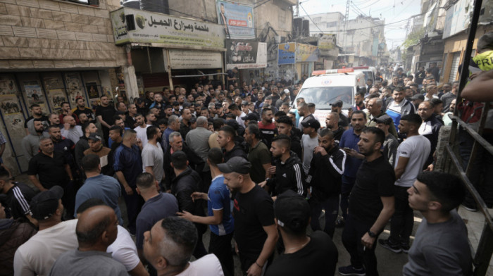 Pet osoba poginulo u sukobima u palestinskom izbegličkom kampu u Libanu