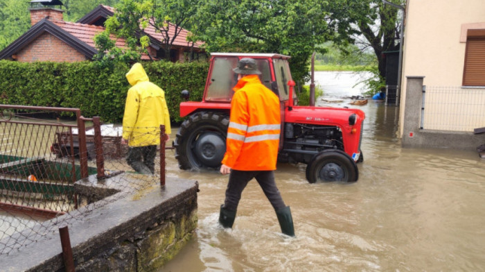 Zbog poplava vanredna situacija u Novom Gradu, u Bihaću stanje prirodne nesreće