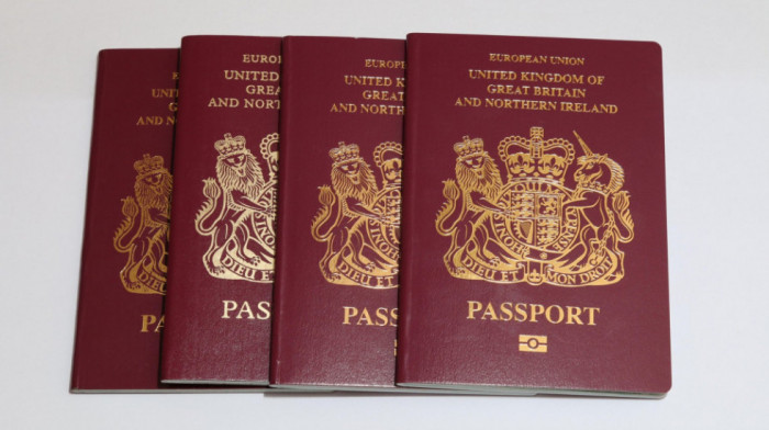 Britanska banda falsifikatora pasoša "pala" posle 20 godina: Lažni pasoš za 15.000 funti