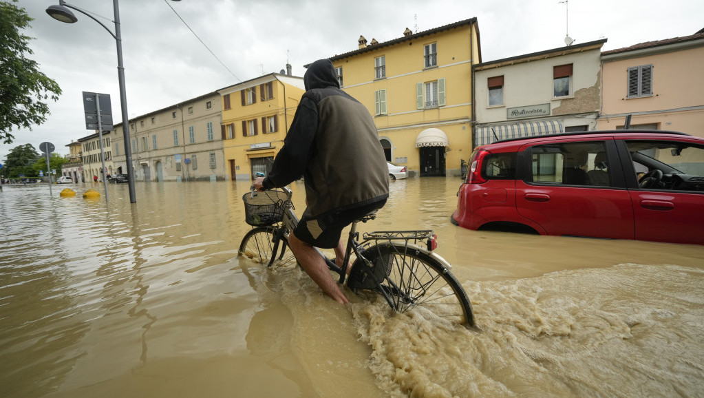 Poplave u Italiji raselile 36.000 ljudi: Premijerka Meloni obilazi najugroženija područja