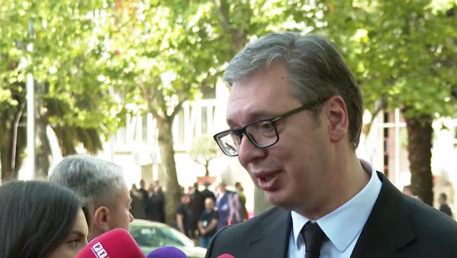 Vučić u Podgorici: Moramo da gradimo bolje odnose sa Crnom Gorom bez obzira na sve naše razlike