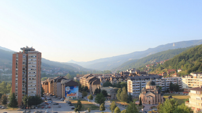 Dan žalosti u opštine Priboj zbog tragične smrti muškarca, još se traga za osumnjičenim