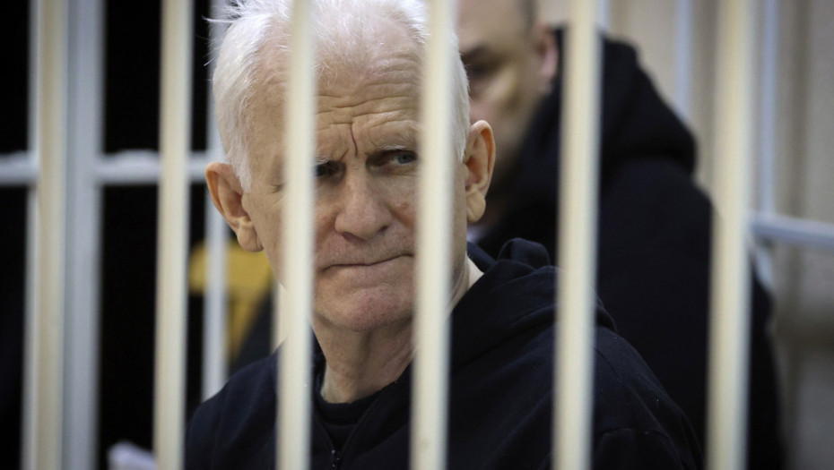 Supruga beloruskog dobitnika Nobelove nagrade za mir: Prebačen je u brutalni zatvor, mesec dana nema vesti o njemu