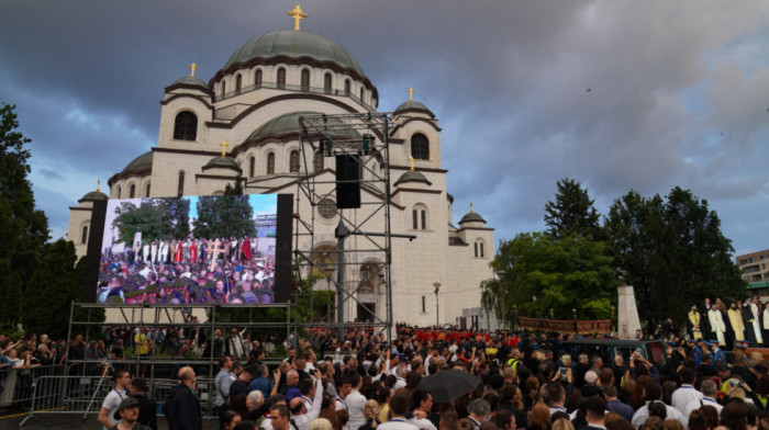 Beograd proslavlja slavu Spasovdan: Litija prestoničkim ulicama i pomen postradalim u masovnim ubistvima