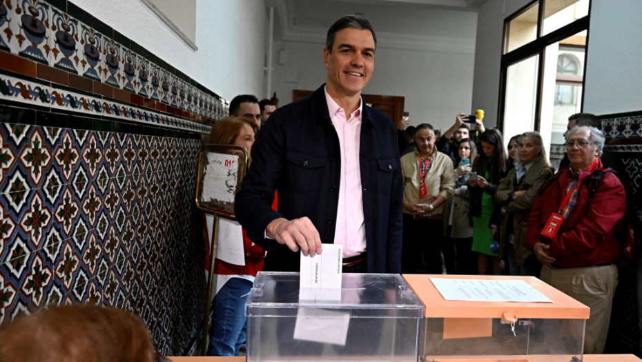 U Španiji se glasa na lokalnim i regionalnim izborima: Test za vladajuće socijaliste pred opšte izbore ove godine
