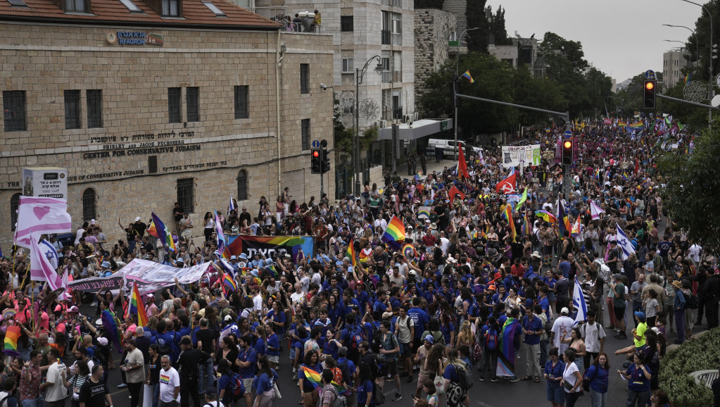 Hiljade ljudi na Paradi ponosa u Jerusalimu, više od 2.000 policajaca čuvalo učesnike