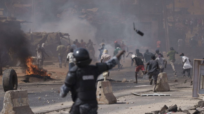 U sukobima policije i opozicionih demonstranata u Senegalu stradalo 15 ljudi