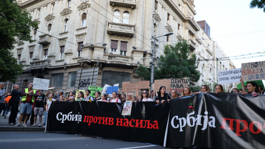 Novinar uhapšen nakon protesta sklopio sporazum sa Tužilaštvom: Osuđen na šest meseci uslovno i pušten na slobodu