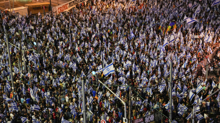 Ne prestaju protesti u Izraelu: Na hiljade ljudi u Tel Avivu protivi se vladinoj nameri da reformiše pravosuđe