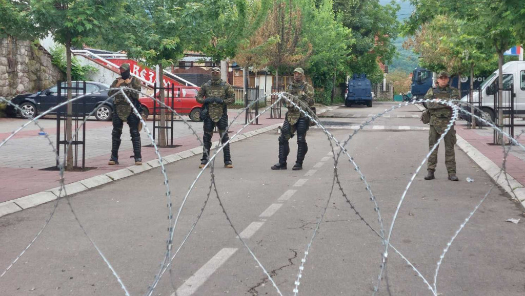 KRIZA NA SEVERU KOSOVA Nastavljeni protesti građana, Turska započela raspoređivanje specijalaca