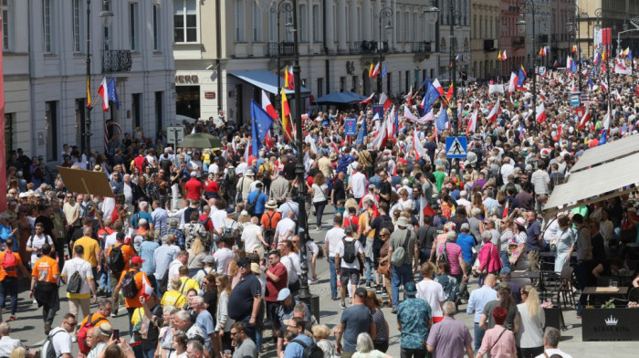 U Varšavi protest povodom godišnjice od prvih demokratskih izbora