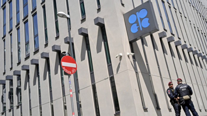 Dogovor OPEC u Beču: Saudijska Arabija pristala da smanji proizvodnju nafte, UAE "pobednici" pregovora