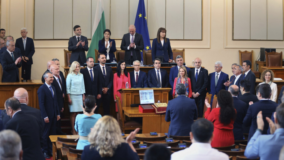 Okončana dvogodišnja kriza u Bugarskoj: Parlament izabrao novu vladu, premijer Nikolaj Denkov