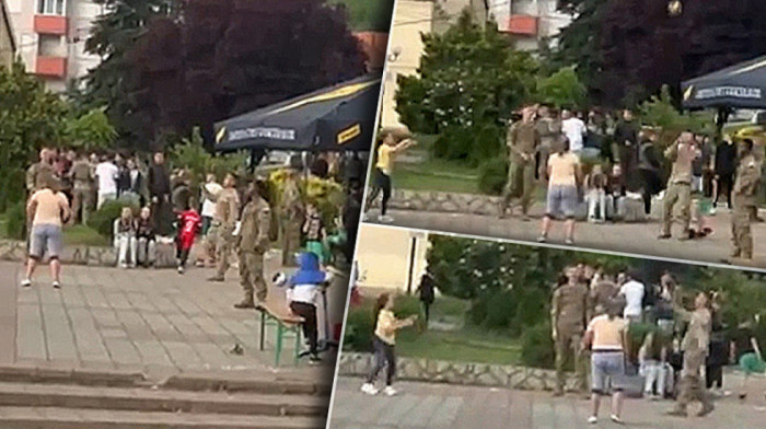 Vojnici američkog Kfora se igrali s decom ispred opštine Leposavić