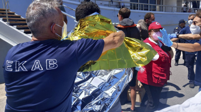 Potonuo brod sa migrantima u Grčkoj:  59 osoba poginulo, stotine se vodi kao nestalo