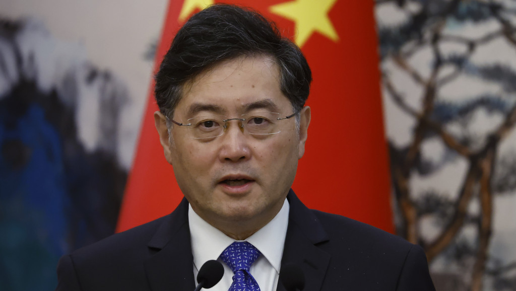 Blumberg: Nestanak kineskog ministra spoljnih poslova iz javnosti poremetio posetu britanskog kolege Pekingu