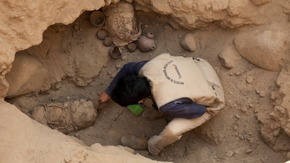 Arheolozi u Peruu otkrili mumiju staru oko 3.000 godina
