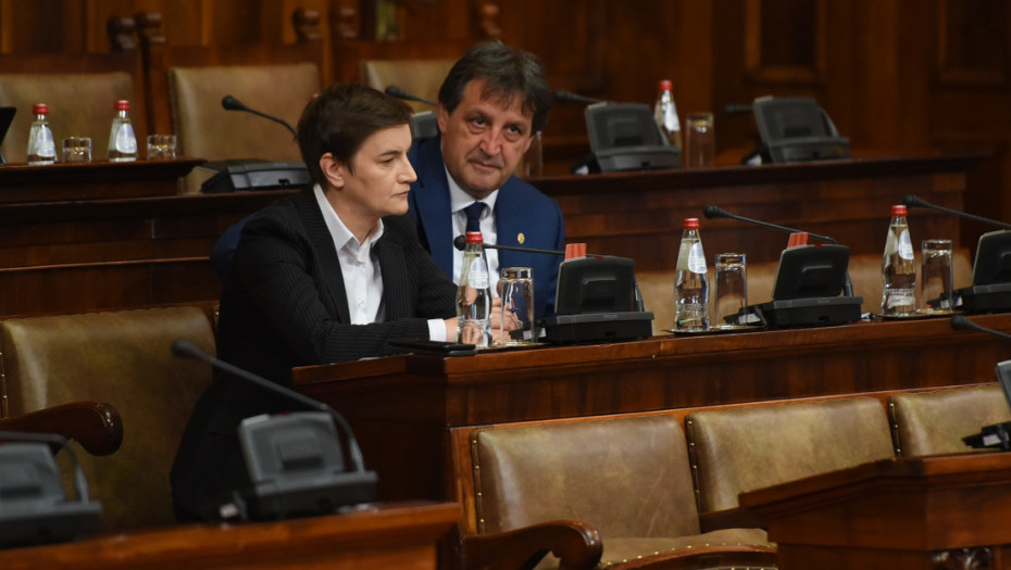 Brnabić: Zahtevi dela opozicije se tiču kontrole medijskog tržišta