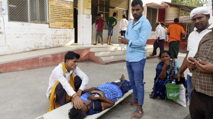 Najmanje 96 ljudi preminulo usled velikih vrućina u Indiji