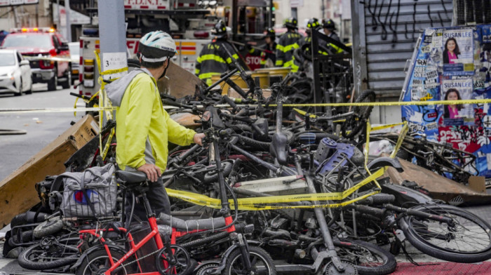 Četvoro poginulih u požaru u zgradi u Njujorku, dve osobe kritično