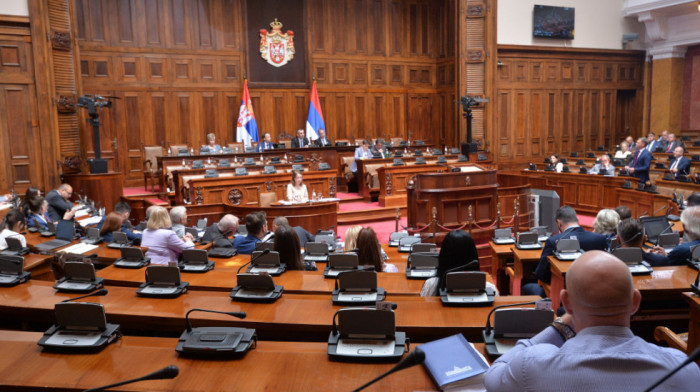 Brnabić:  Gašić ni direktno, ni indirektno nije odgovoran za ono što se dogodilo u OŠ “Vladislav Ribnikar”