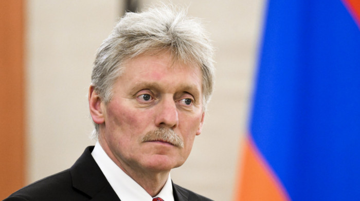 Peskov: Zapad u prijateljskim odnosima sa nekim zemljama da bi izbacila Rusiju