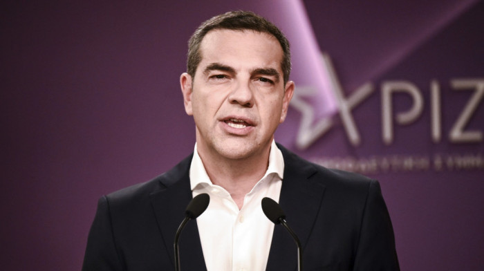 Aleksis Cipras podneo ostavku na mesto predsednika Sirize