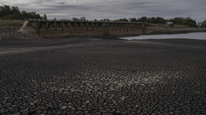 Zbog suše u Urugvaju milioni građana ostali bez tekuće pijaće vode