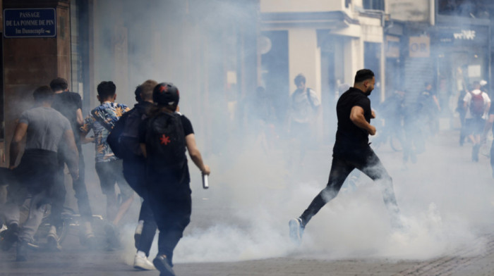 Haos, sukobi i neredi ponovo tinjaju ulicama širom Francuske: Koliko se ovi protesti razlikuju od prethodnih?