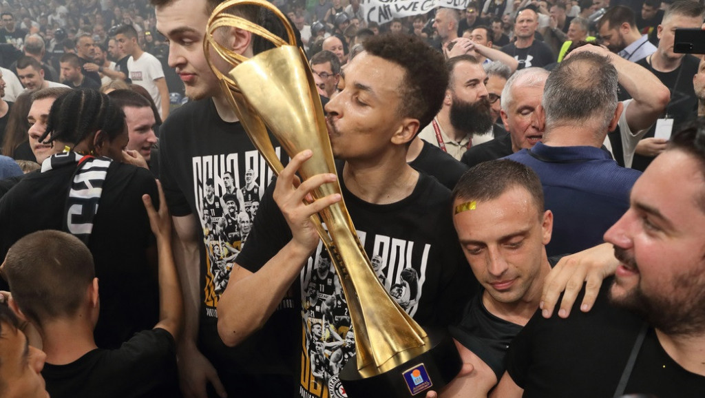 Egzum napustio Partizan, ljubimac navijača ponovo u NBA ligi: Australijanac ide kod Dončića u Dalas