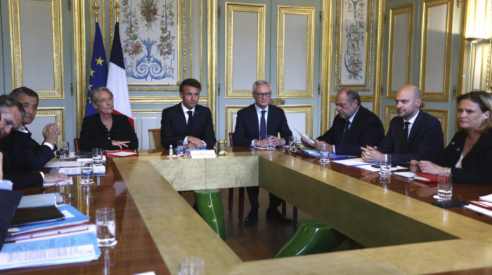 Francuska vlada dobila nove ministre obrazovanja i zdravlja