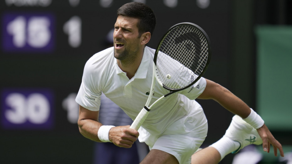 Novak uspešno krenuo u odbranu trofeja na Vimlbdonu: Kačina pao u tri seta, na redu je Tompson!