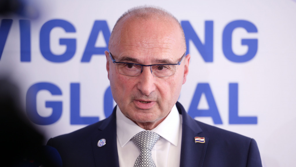 Grlić Radman: Milanović svojim izjavama šteti Hrvatima u Grčkoj