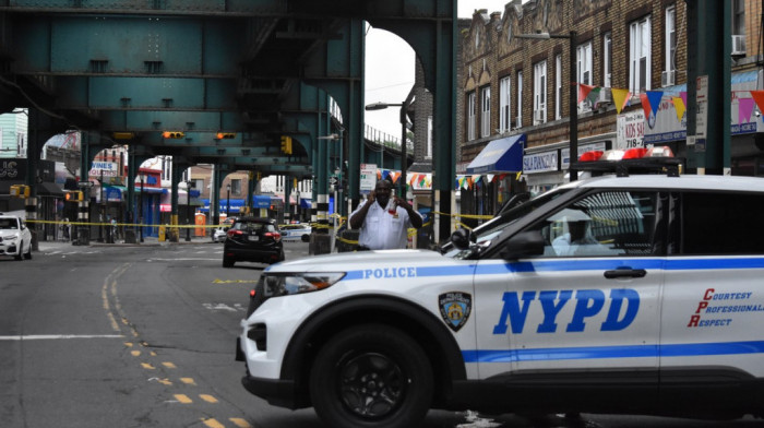 U više nasumičnih pucnjava u Njujorku ubijena jedna osoba, tri ranjene